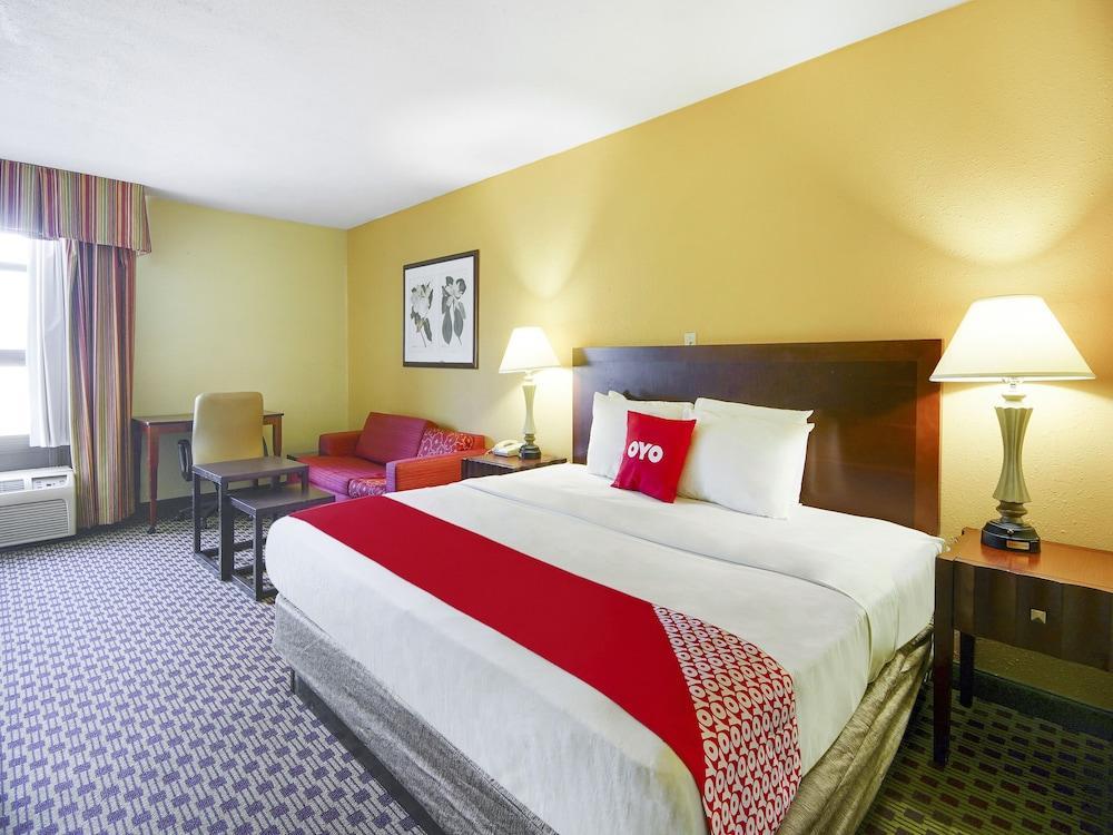 Baymont By Wyndham Williamsburg Hotell Eksteriør bilde