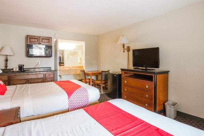 Baymont By Wyndham Williamsburg Hotell Eksteriør bilde